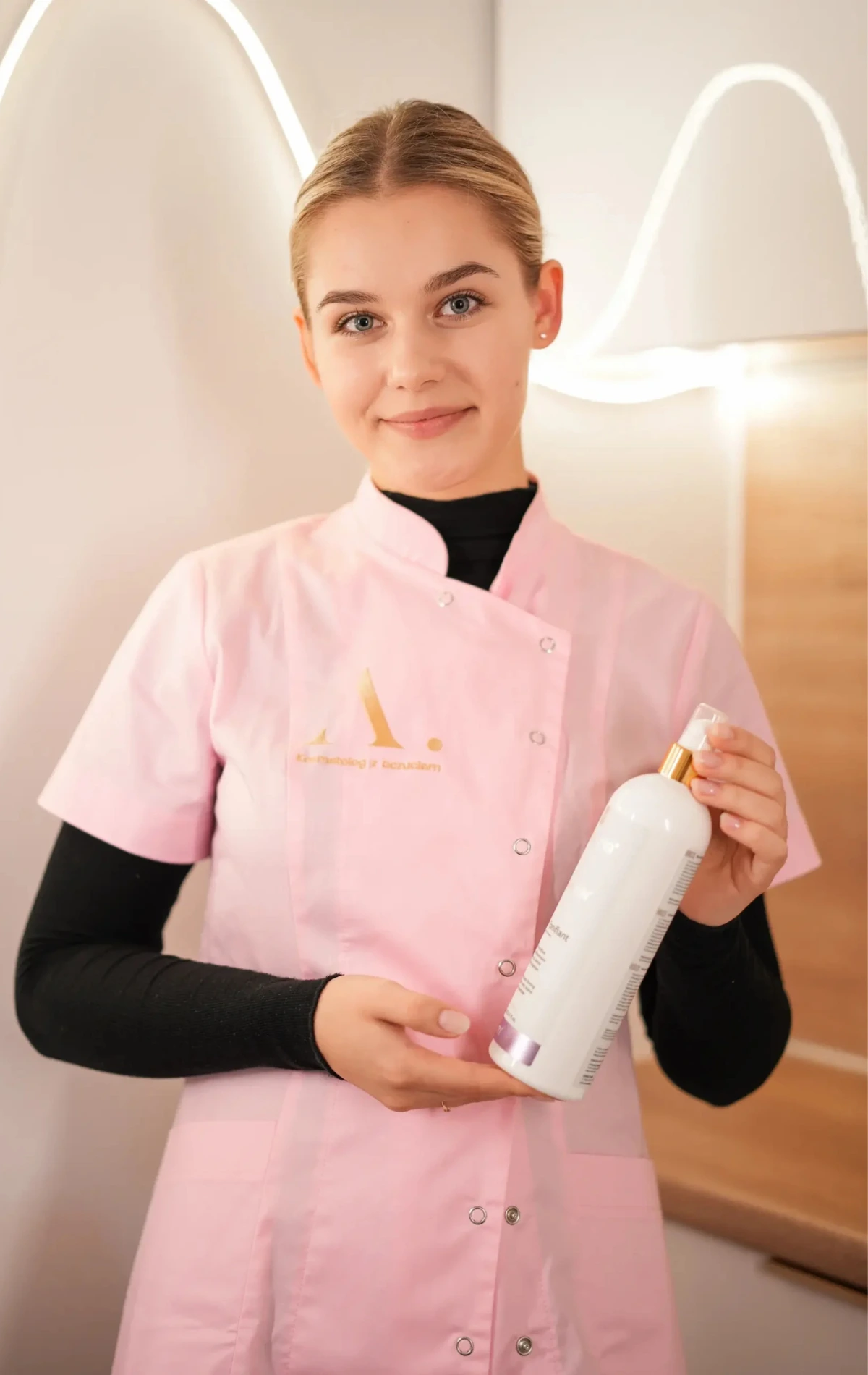 Zespół salonu AZYL